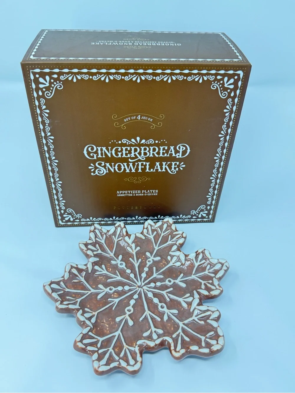 Pottery Barn Gingerbread Snowflake Stoneware Appetizer Plates – Set of 4 NEW